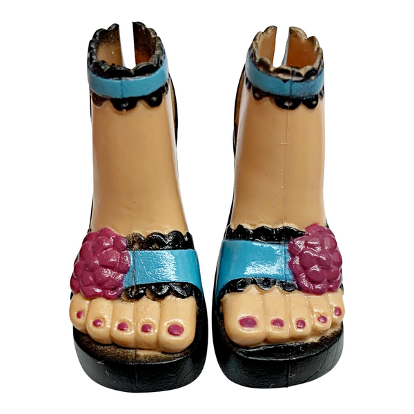 Mattel Barbie My Scene Goes To Hollywood Kennedy Doll Replacement Black & Blue Shoes