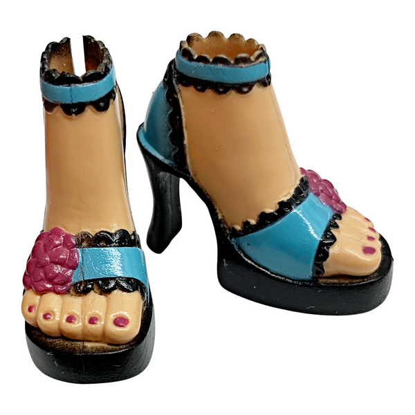 Mattel Barbie My Scene Goes To Hollywood Kennedy Doll Replacement Black & Blue Shoes