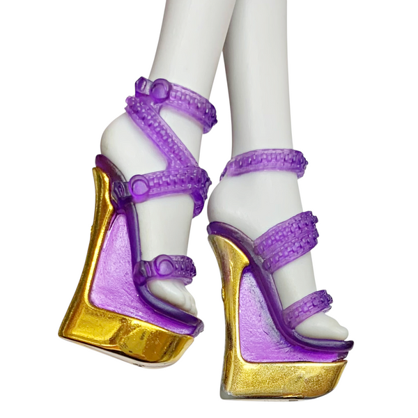 Monster High Clawdeen Wolf 13 Wishes Haunt The Casbah Doll Replacement Purple Shoes
