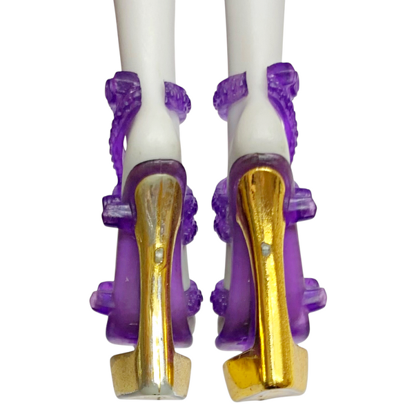 Monster High Clawdeen Wolf 13 Wishes Haunt The Casbah Doll Replacement Purple Shoes