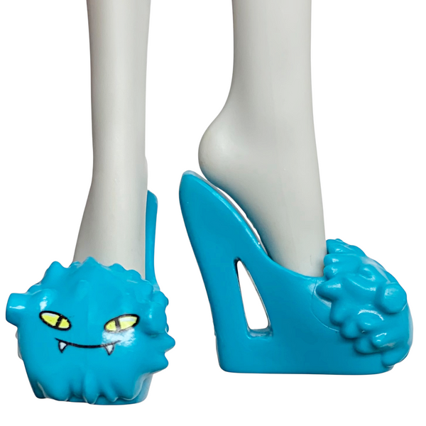 Monster High Frankie Stein Dead Tired Sleepover Doll Replacement Blue Slippers