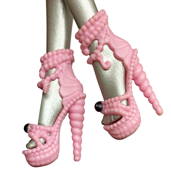 Monster High Lagoona Blue Frights Camera Action Doll Replacement Pink Shoes