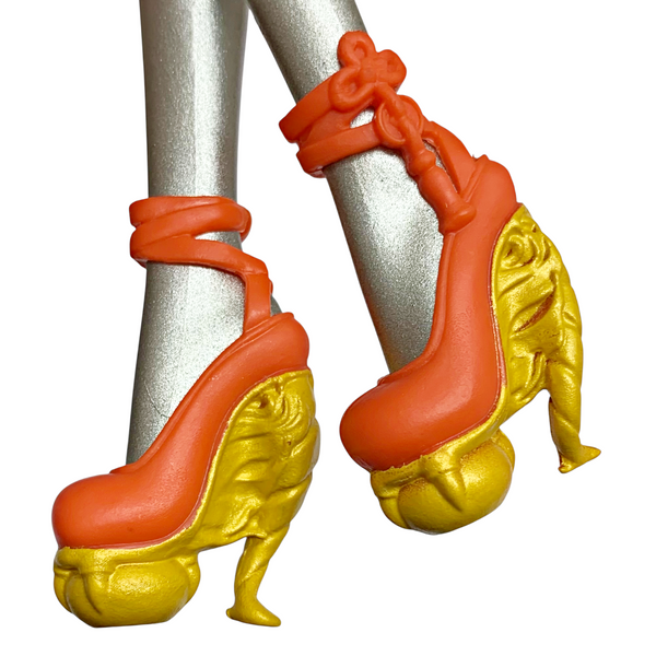 Monster High Jinafire Long Scaris Doll Replacement Orange & Gold Shoes