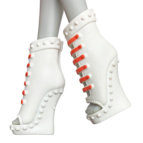 Monster High Scarah Toralei Freaky Fusion Doll Replacement White & Orange Shoes