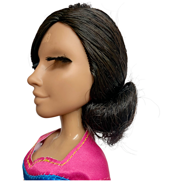 Disney Aladdin Glamorous Jasmine Live Action Movie Prototype Doll Set