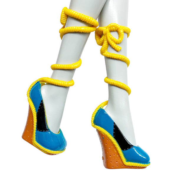 Monster High Mad Science Lagoona Blue Doll Replacement Shoes