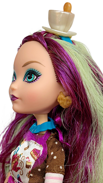 Ever After High Madeline Hatter Sugar Coated Doll With Outfit