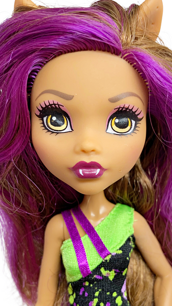 Monster High Clawdeen Wolf Ghoul La La Locker Doll With Outfit