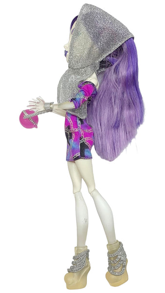 Monster High Spectra Vondergeist Doll With Maul Session Fashion Pack Outfit Set