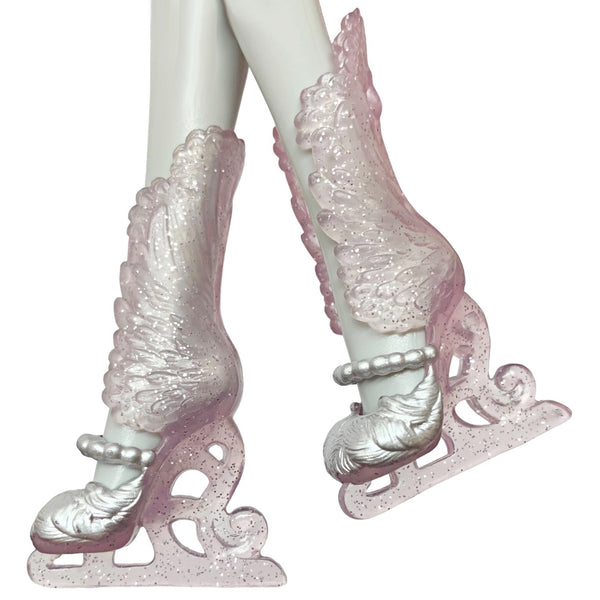 Ever After High Duchess Swan Fairest On Ice Doll Replacement Ice Skates Shoes