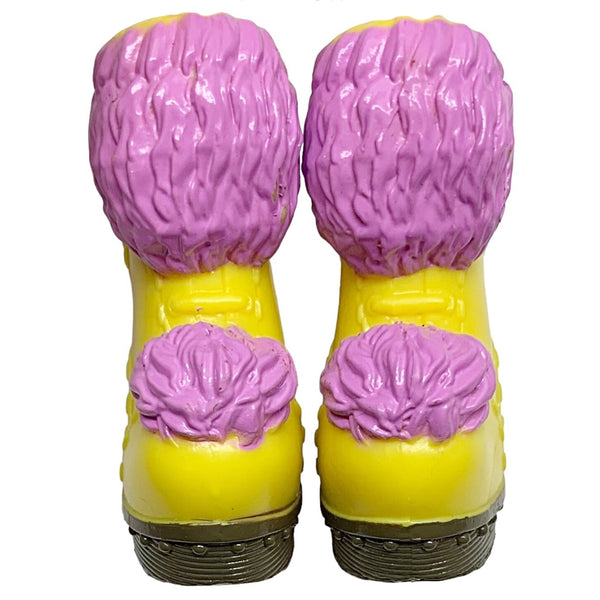Bratz Meygan Study Abroad Scotland Doll Outfit Replacement Yellow Shoes