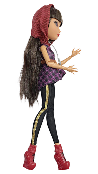 Ever After High Cerise Hood Tri-Castle-On Tricastleon Edition Doll With Outfit