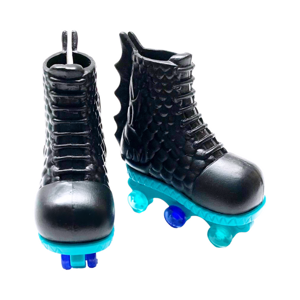 Monster High Wheel Love Gil Webber Boy Doll Outfit Replacement Skates Shoes