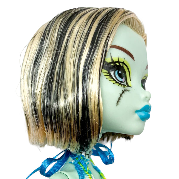 Monster High Skull Shores Blue Variant Frankie Stein Doll With Outfit