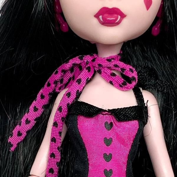 Monster High Draculaura Die-Ner Doll Replacement Pink & Black Heart Scarf