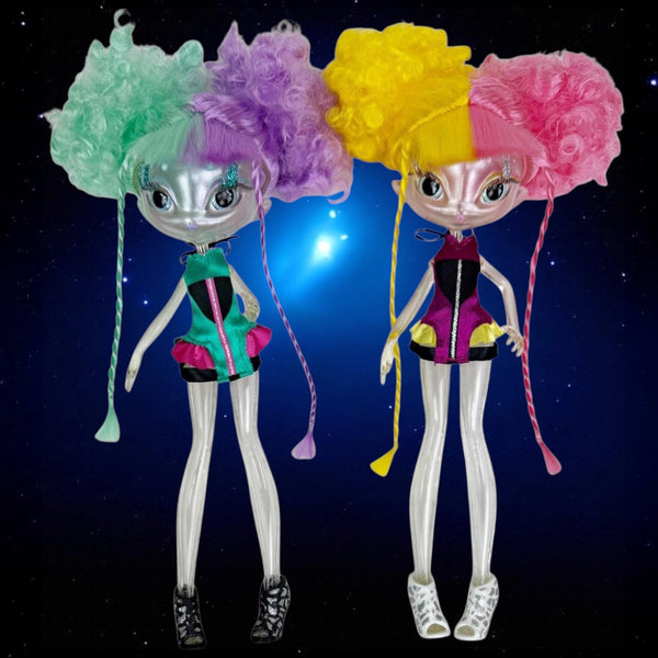 Novi Stars Cici Thru & Gail Lexi Stellar Skinz Clear Alien Dolls Bundle