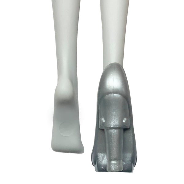Monster High Frankie Stein Doll Complete Look Fashion Pack Outfit Replacement Right Silver Shoe
