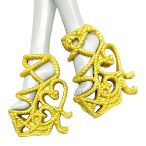 Monster High Shriekwrecked Draculaura Doll Replacement Gold Shoes