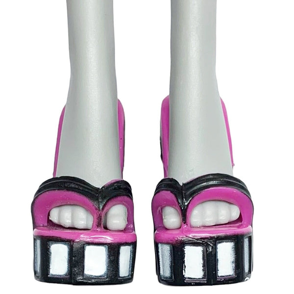 Monster High Lagoona Blue Boo-riginal Creeproduction Doll Replacement Black Shoes