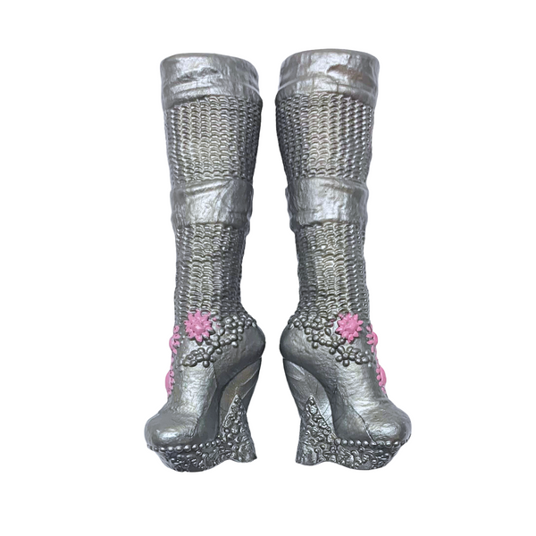 Ever After High Dragon Games Darling Charming Doll Replacement Tall Silver Boots