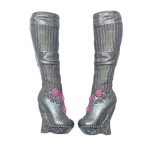 Ever After High Dragon Games Darling Charming Doll Replacement Tall Silver Boots