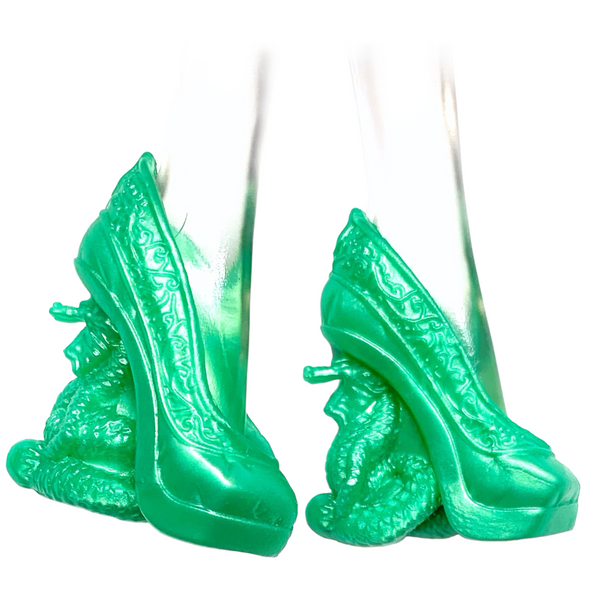 Monster High Gloom & Bloom Jinafire Long Doll Replacement Green Shoes