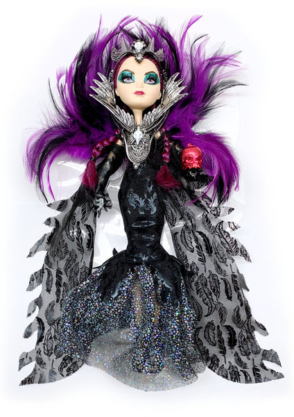 Ever After High SDCC Event Exclusive Spellbinding Raven Queen Doll