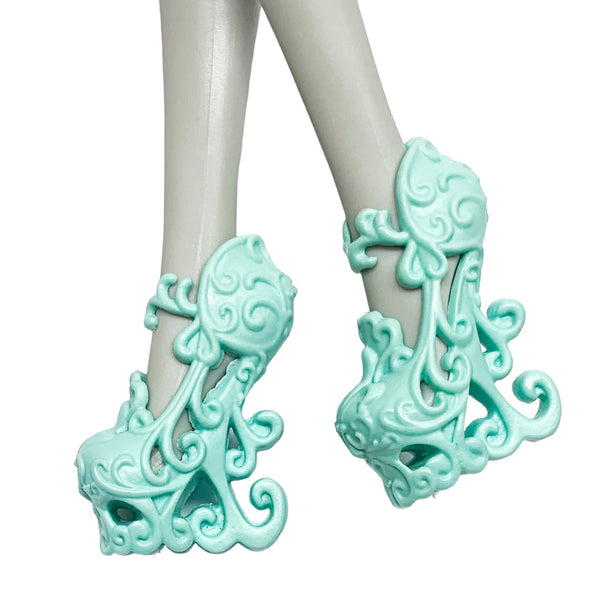 Monster High Ghoul Chat Rochelle Goyle Doll Replacement Mint Green Shoes