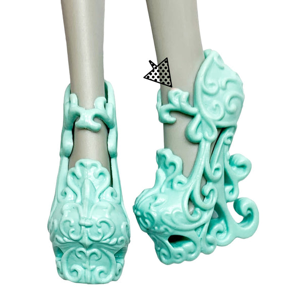 Monster High Ghoul Chat Rochelle Goyle Doll Replacement Mint Green Shoes