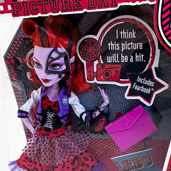 Monster High Picture Day Operetta Web Style Mask Variant Doll