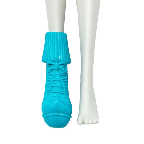 Monster High Geek Shriek Gigi Grant Doll Replacement Right Blue Genie Slipper Shoe