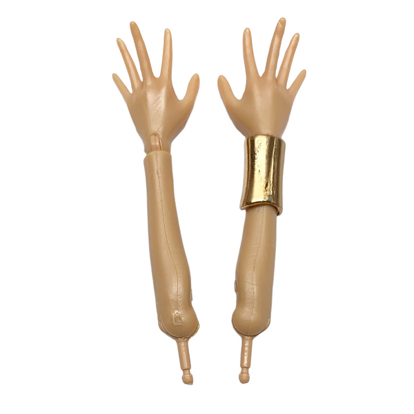 Monster High Dawn Of The Dance Cleo De Nile Doll Replacement Pair Of Arms & Bracelet