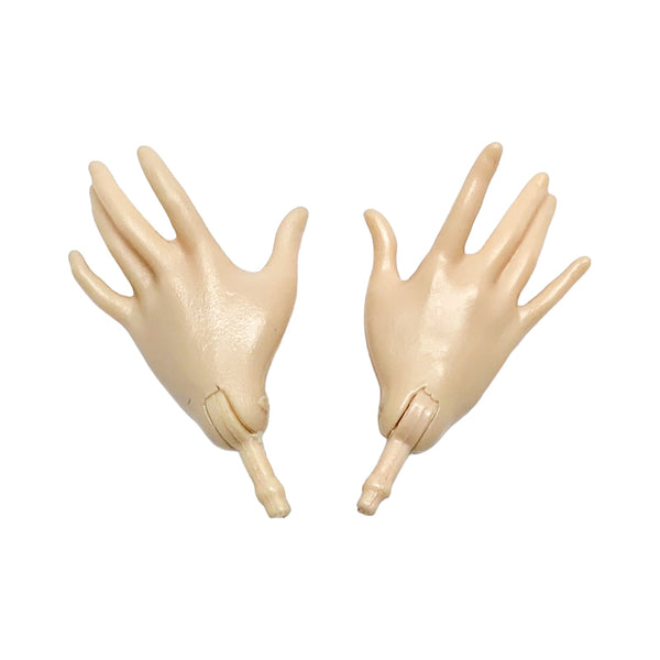 Ever After High Poppy O'Hair Doll Replacement Pair Of Hands