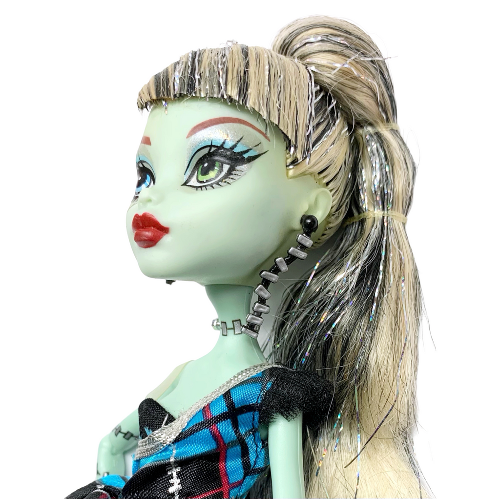 Boneca Monster High Frankie Stein Sweet 1600 Mattel