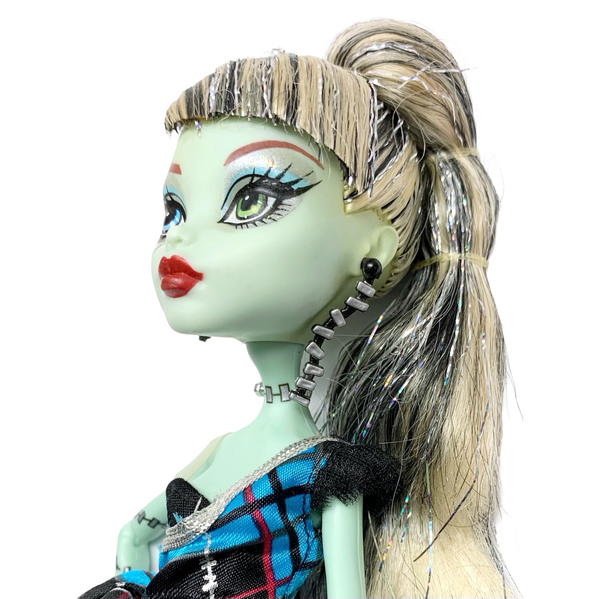 Monster High Sweet 1600 Edition Frankie Stein Doll With Outfit