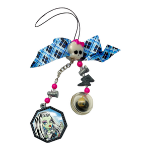 Monster High™ Creeperific Charms™ Frankie Stein™ & Watzit™ - T7978