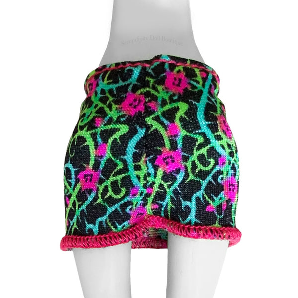 Monster High Ghoul Spirit Venus McFlytrap Doll Replacement Black Skirt