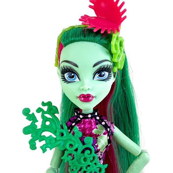 Monster High Party Ghouls Venus McFlytrap Doll With Outfit