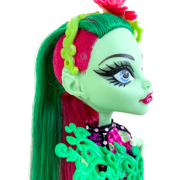 Monster High Party Ghouls Venus McFlytrap Doll With Outfit