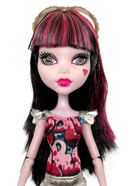 Monster High Draculaura Boo York Edition Doll With Dress Outfit