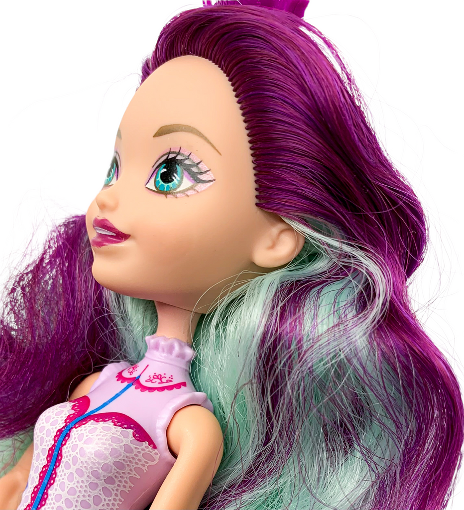 Madeline Hatter, Ever After High, Nicole