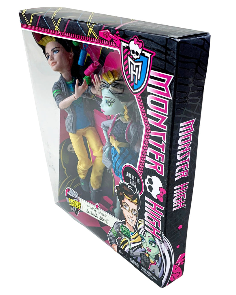 Monster High Picnic Casket For 2 Frankie Stein® & Jackson Jekyll