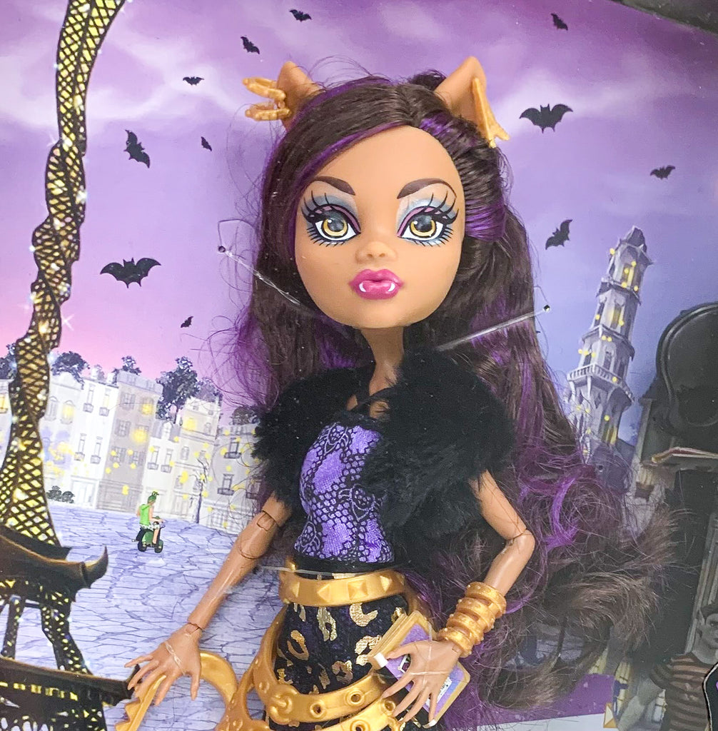 Monster High Scaris City Of Frights Clawdeen Wolf Doll The monster-high-scaris-city-of-frights-clawdeen-wolf-doll-the